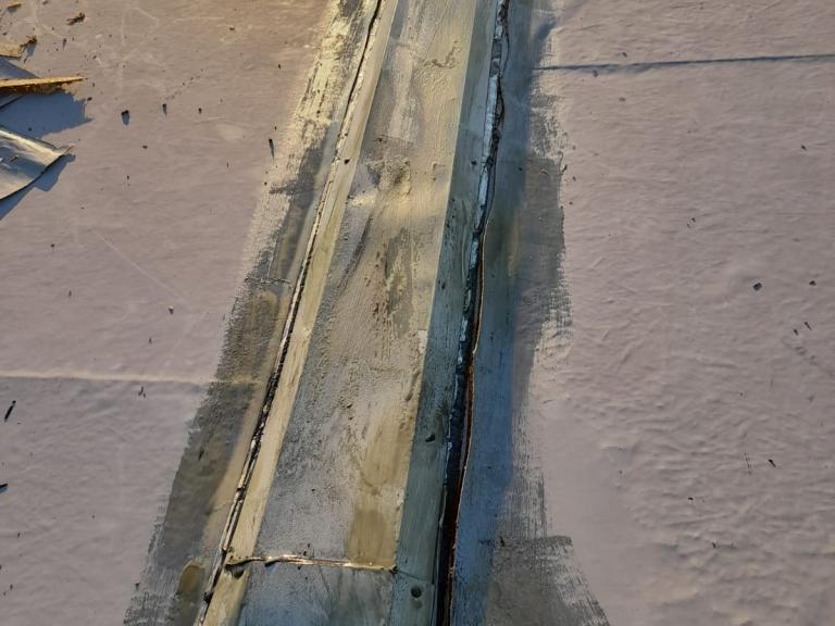 Some of the joists were in poor condition with signs of rot and wear